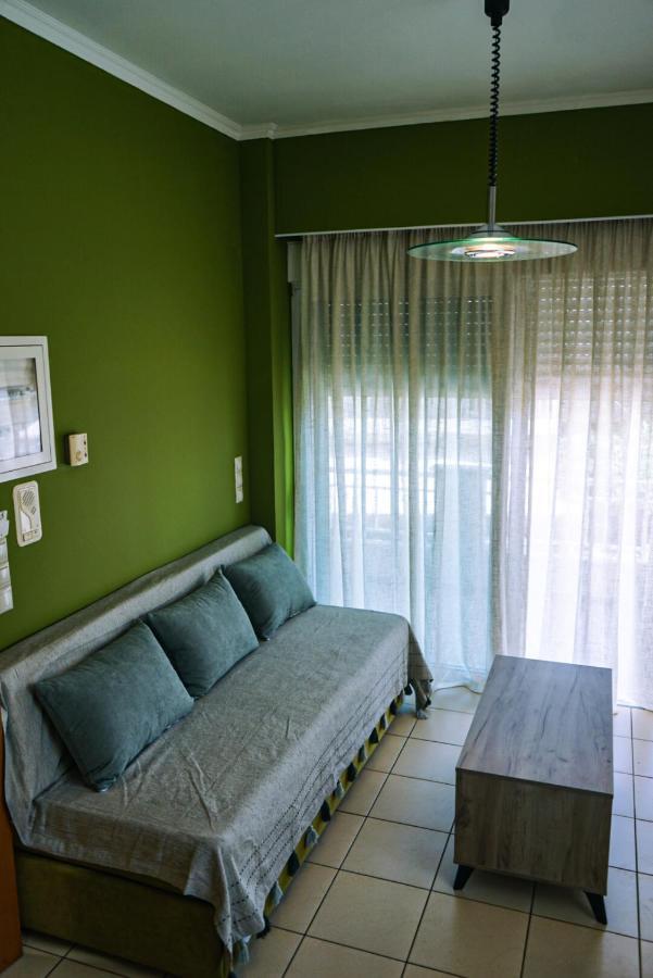 Tasos Seagull Apartments Chrissi Akti Chania Exterior foto