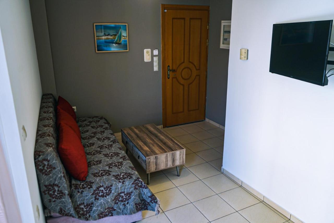 Tasos Seagull Apartments Chrissi Akti Chania Exterior foto